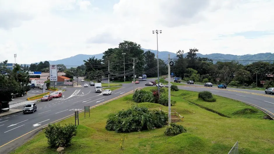 Gobierno Licitar De Nuevo La Ampliaci N De La Florencio Del Castillo