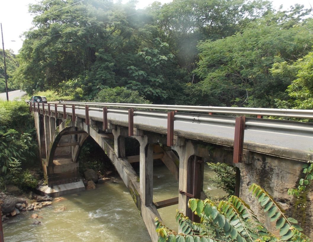 Lanamme advierte 7 de cada 10 puentes en Costa Rica están en mal